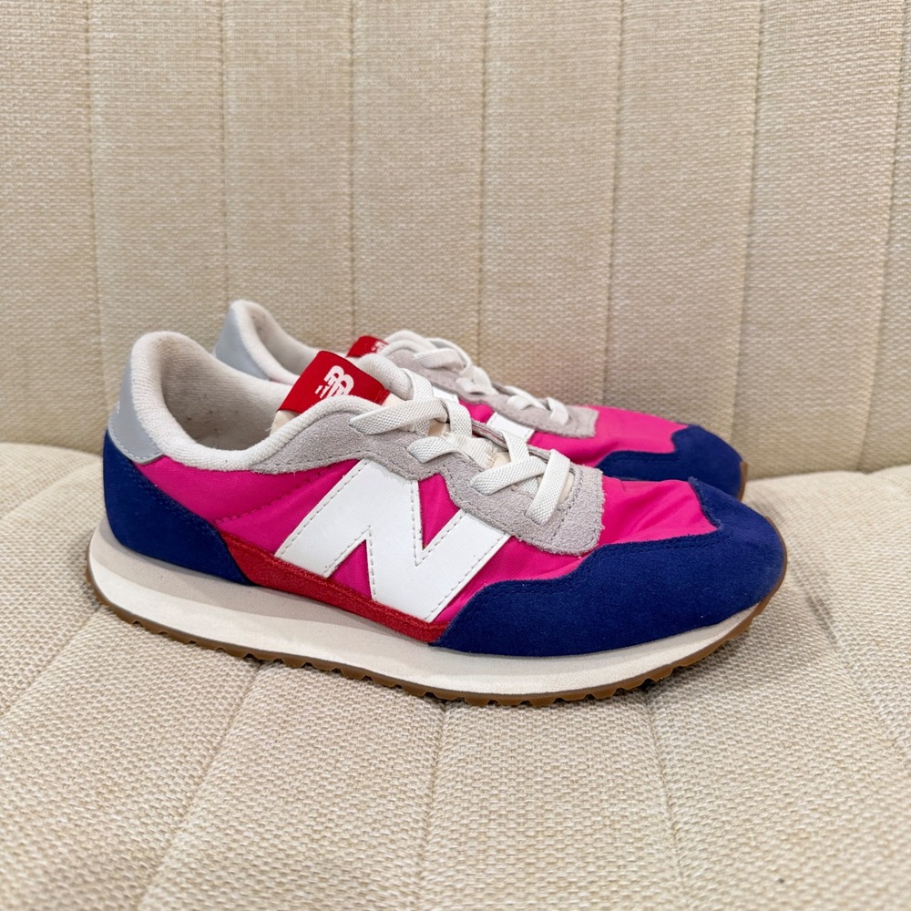 New Balance 237 Sneaker Girls Kids 3 Retro Lifestyle Shoe Pull On Pink Purple - Picture 3 of 7
